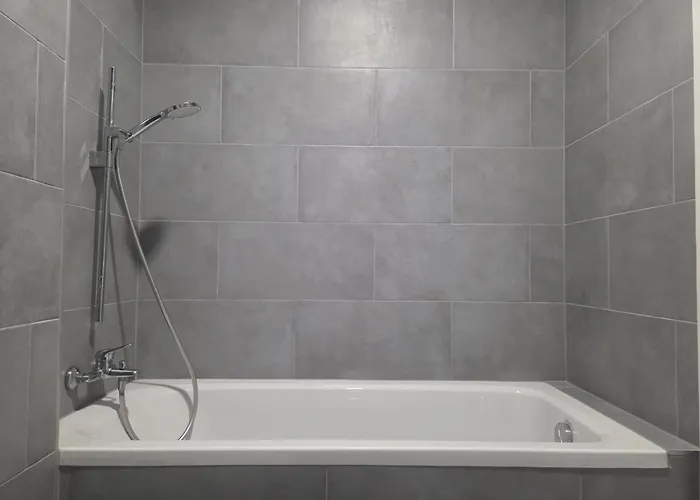 Apartman Westbahnhof 1 *